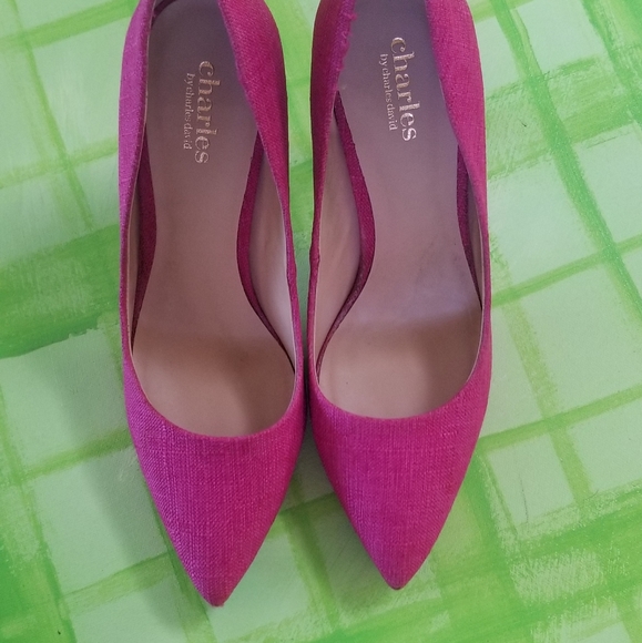 Fuschia Linen Heels, Charles David - Picture 3 of 4